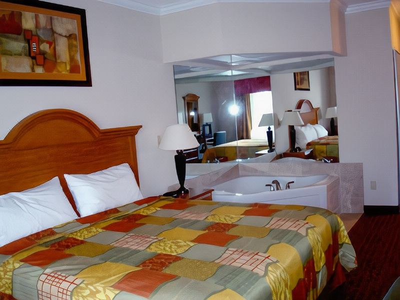 Photo of Bedroom in Eufaula
