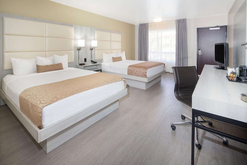 Photo of Bedroom in Burbank
