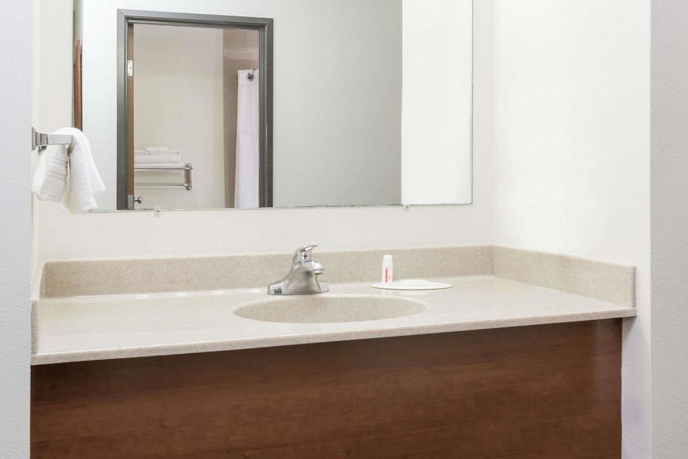 Photo of Bathroom in Sidney