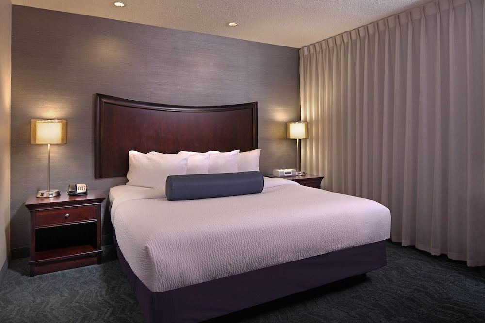 Photo of Bedroom in Downtown Baltimore