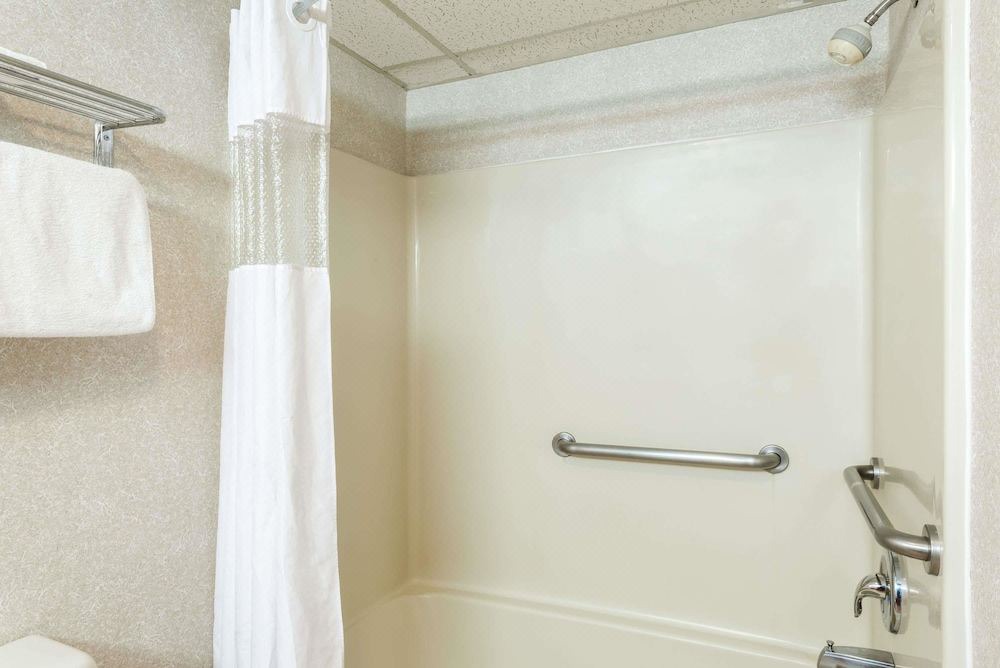 Photo of Bathroom in Vineland