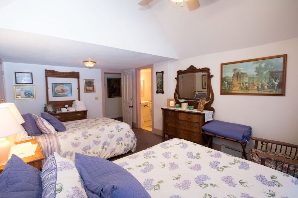 Photo of Others in Waterbury