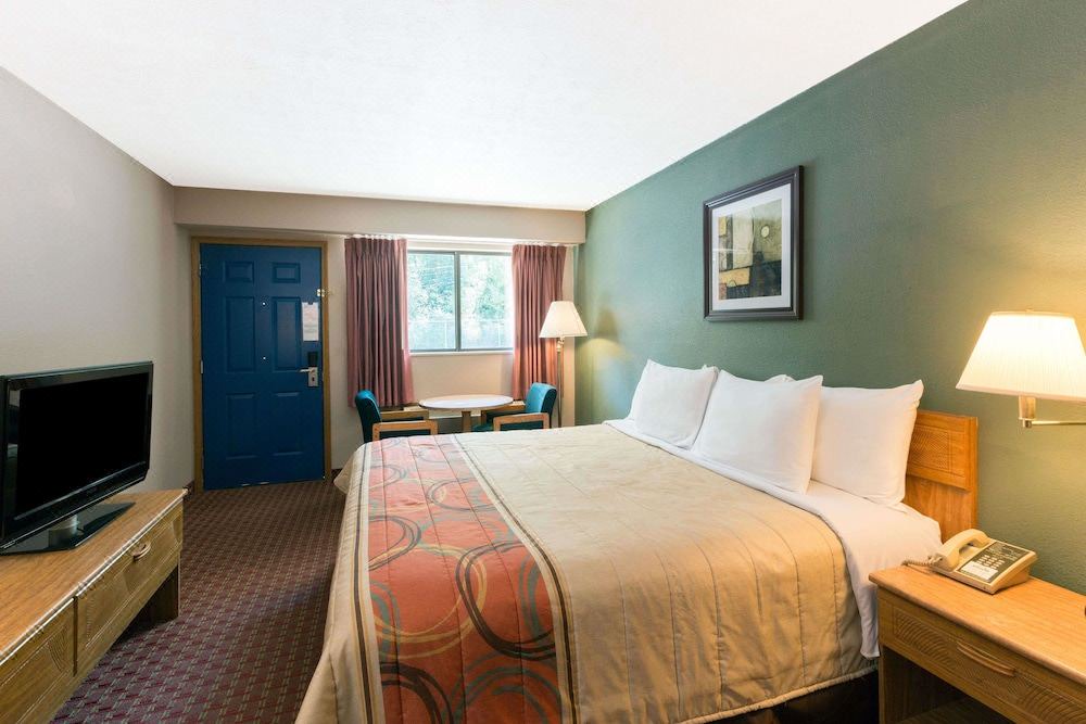 Photo of Bedroom in Mount Vernon