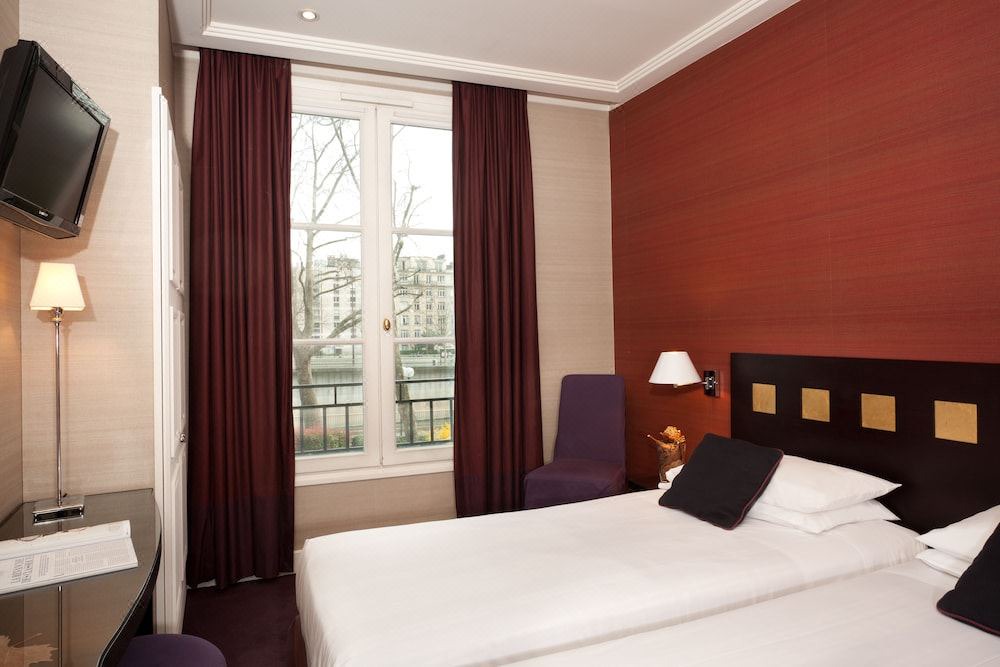 Photo of Bedroom in Neuilly-sur-Seine