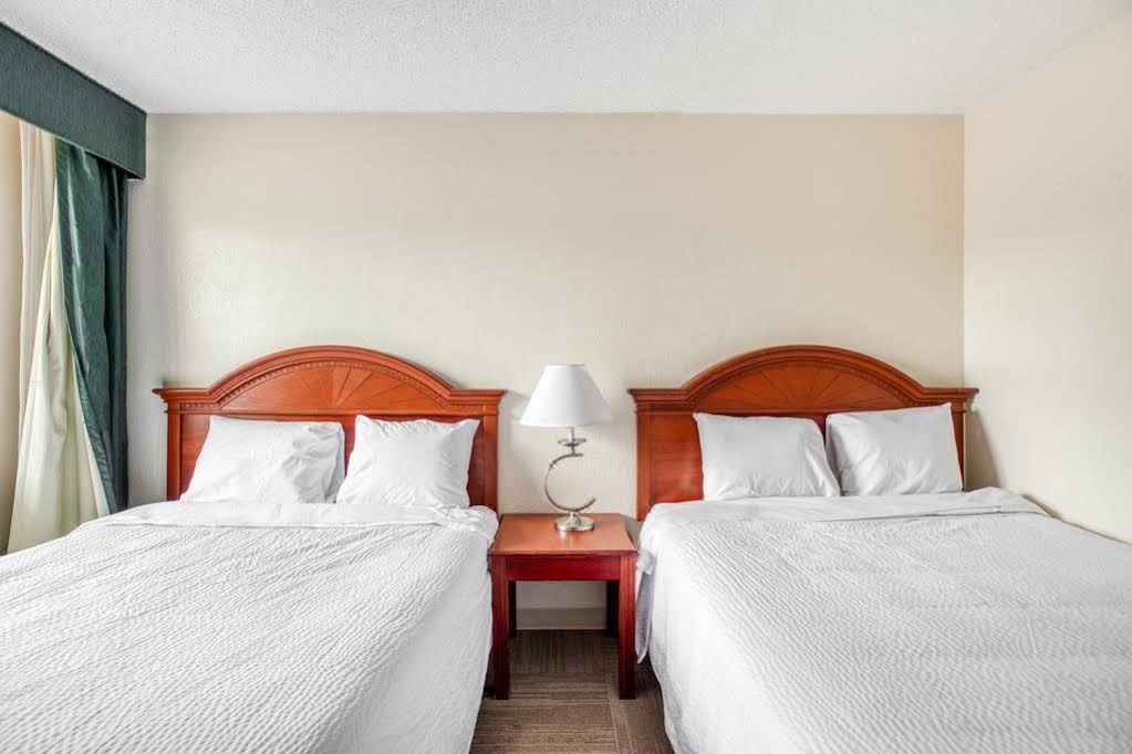 Photo of Bedroom in Lackland Terrace