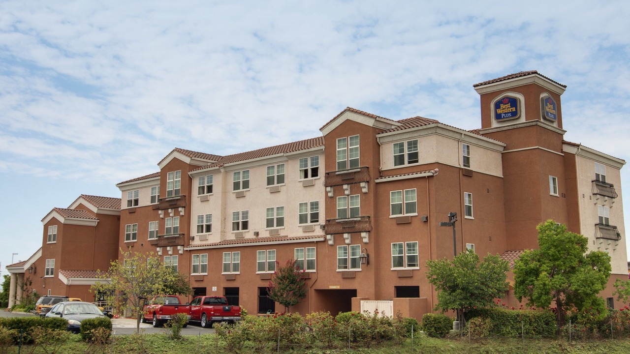 Photo of Buildings in Lodi