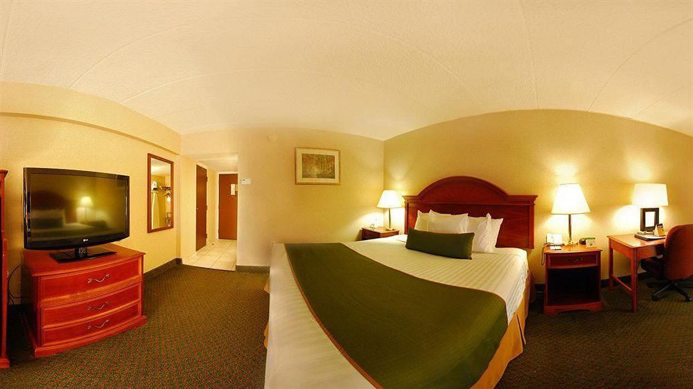 Photo of Bedroom in Lanham