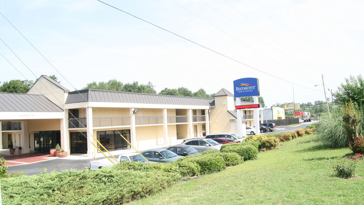 Photo of Buildings in Griffin