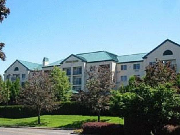 Photo of Buildings in Tigard