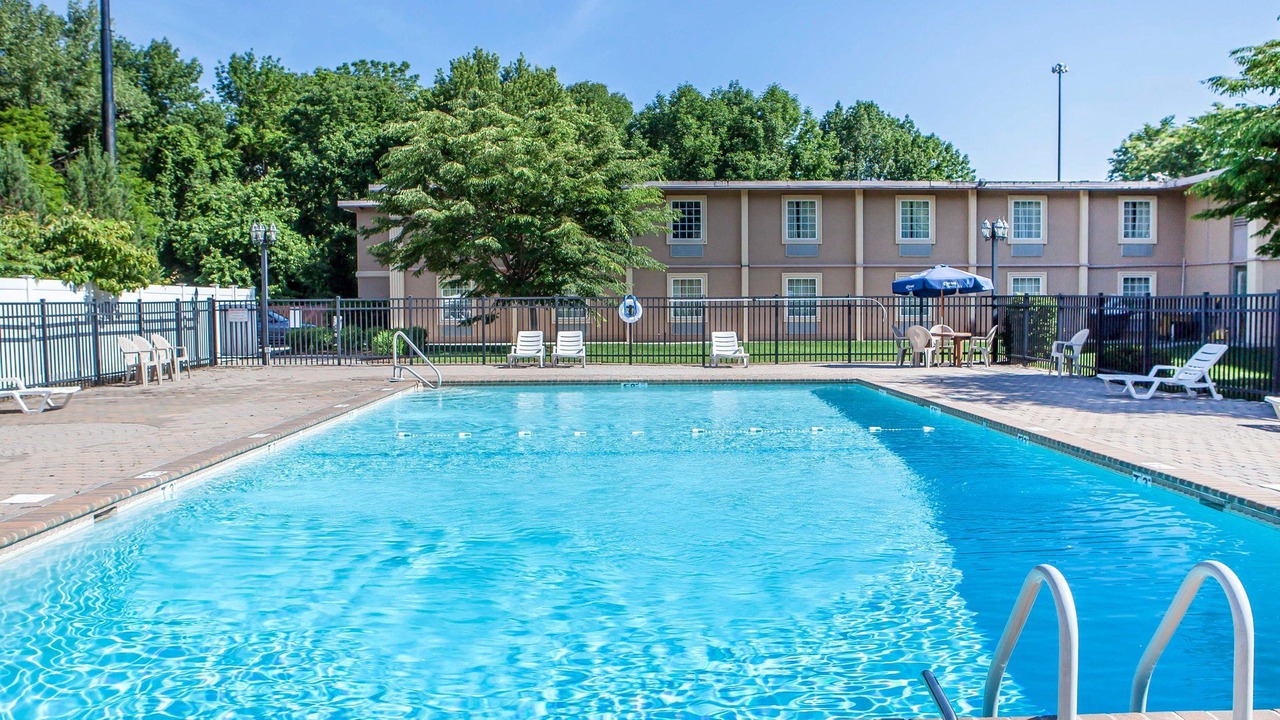 Photo of Outdoor in Ledgewood