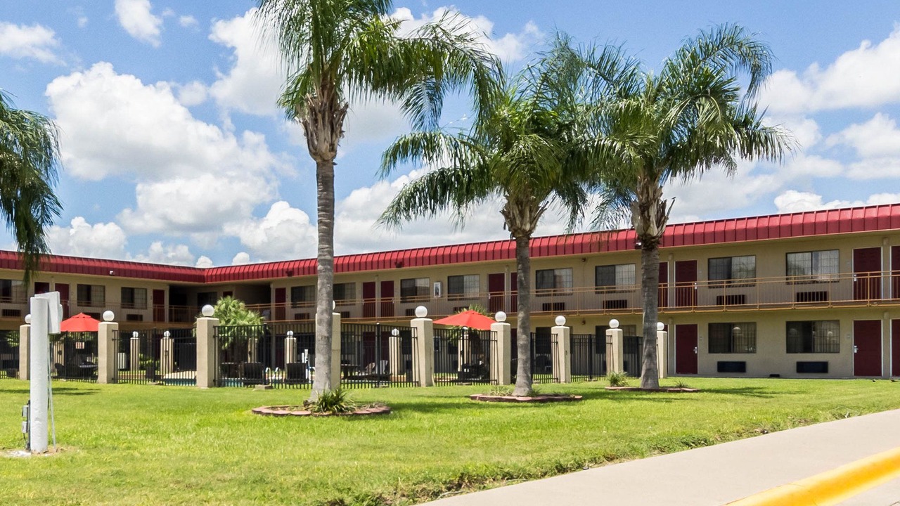 Photo of Buildings in Kingsville