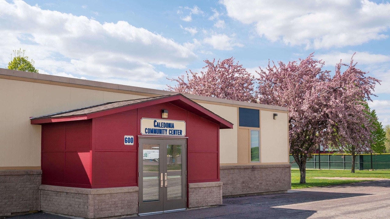 Photo of Buildings in Mankato