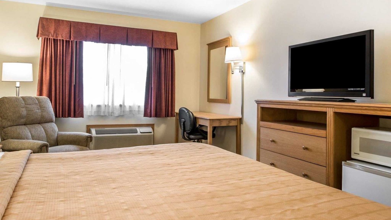 Photo of Bedroom in Mauston
