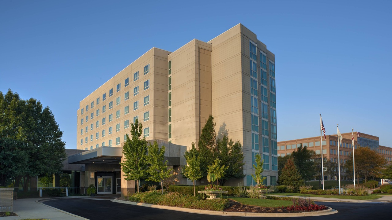 Photo of Buildings in Burr Ridge