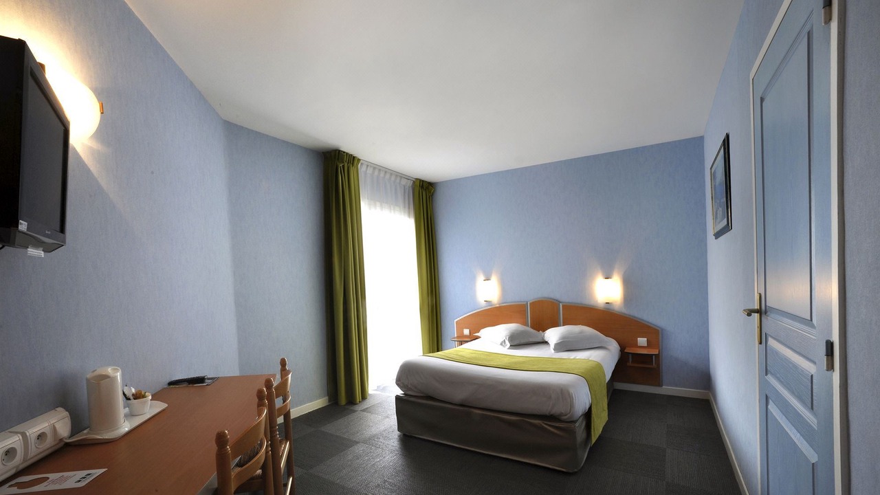 Photo of Others in Saintes