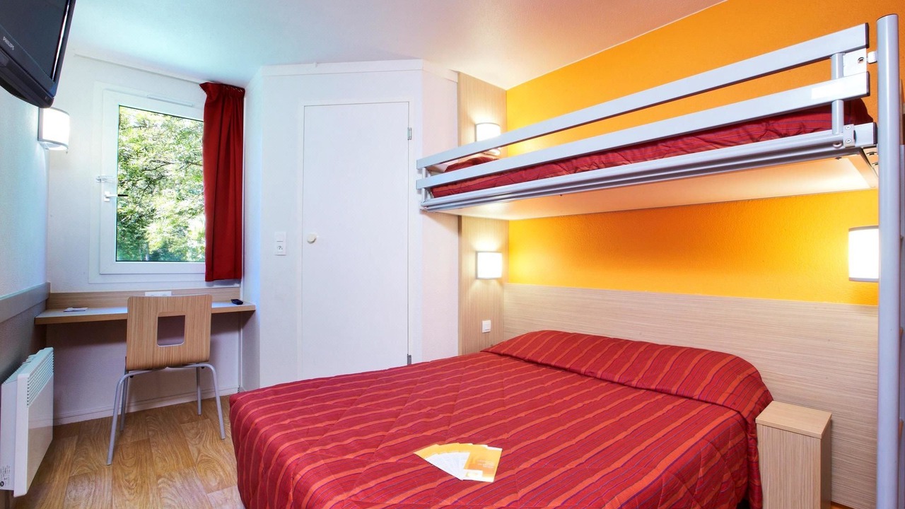 Photo of Bedroom in Fleury-Merogis