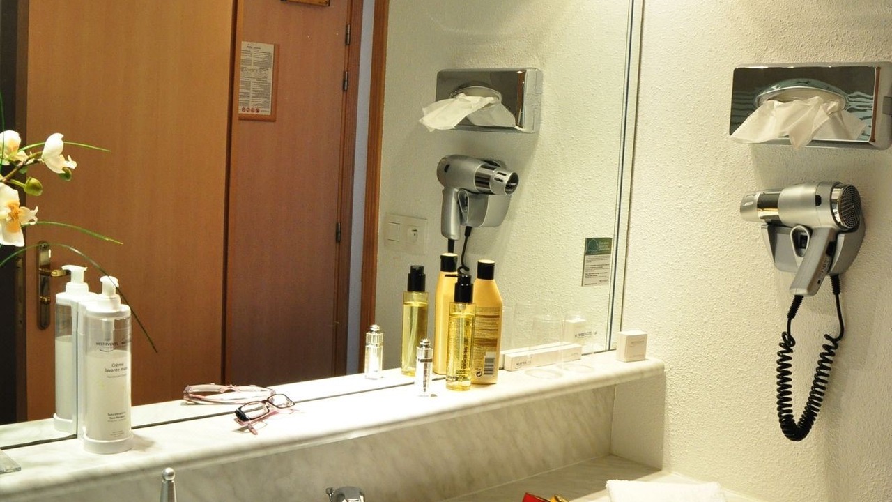 Photo of Bathroom in La Chapelle-sur-Erdre