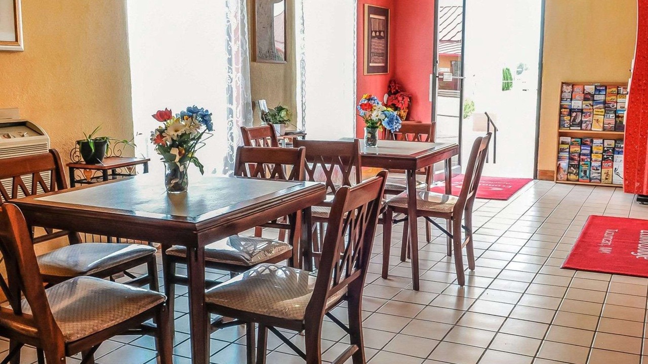 Photo of Livingroom in Tucumcari