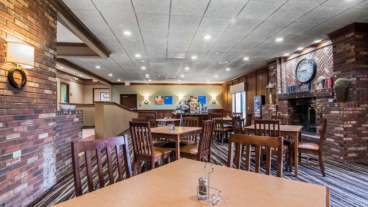 Photo of Livingroom in Cortland