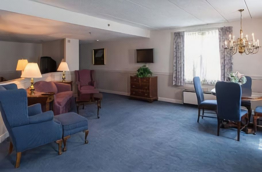 Photo of Livingroom in Westford