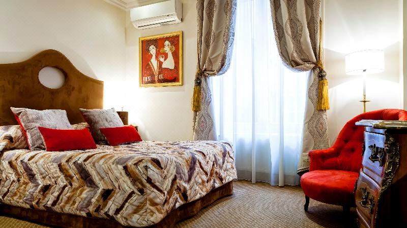 Photo of Bedroom in Terreaux - Bat d'argent