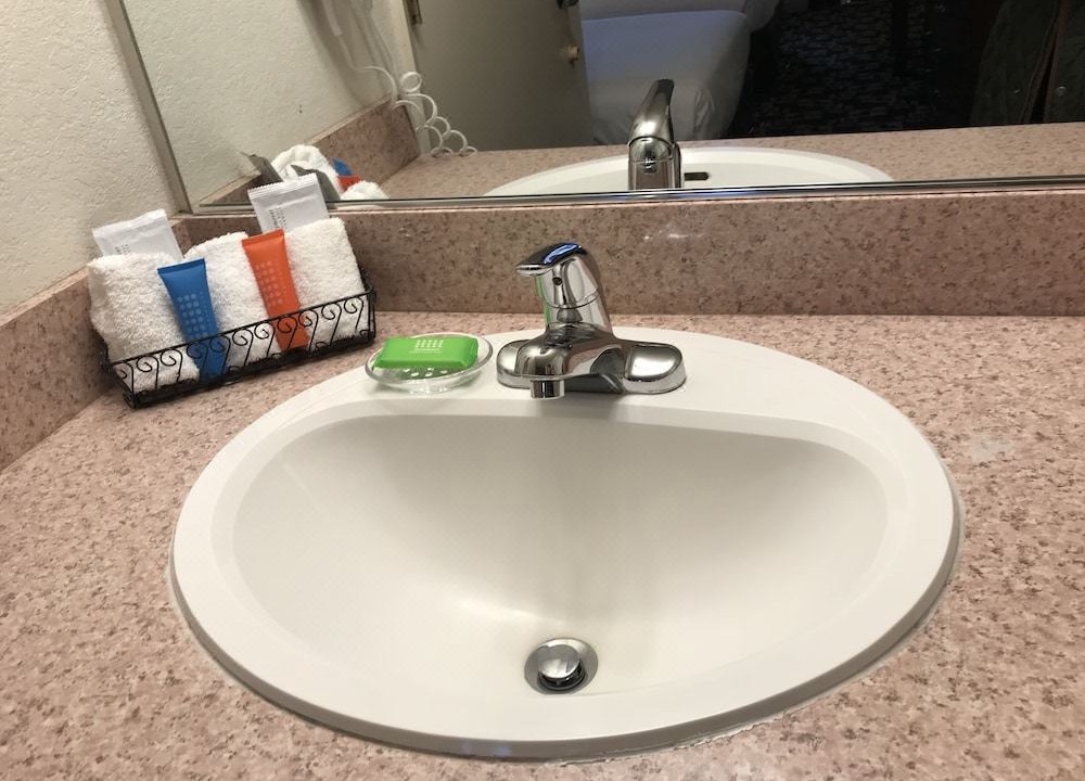 Photo of Bathroom in Cornwall Park