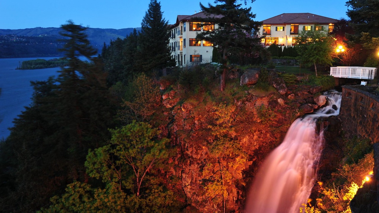 Photo of Others in Hood River