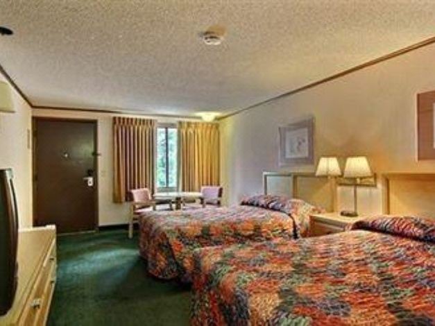 Photo of Bedroom in Norwalk