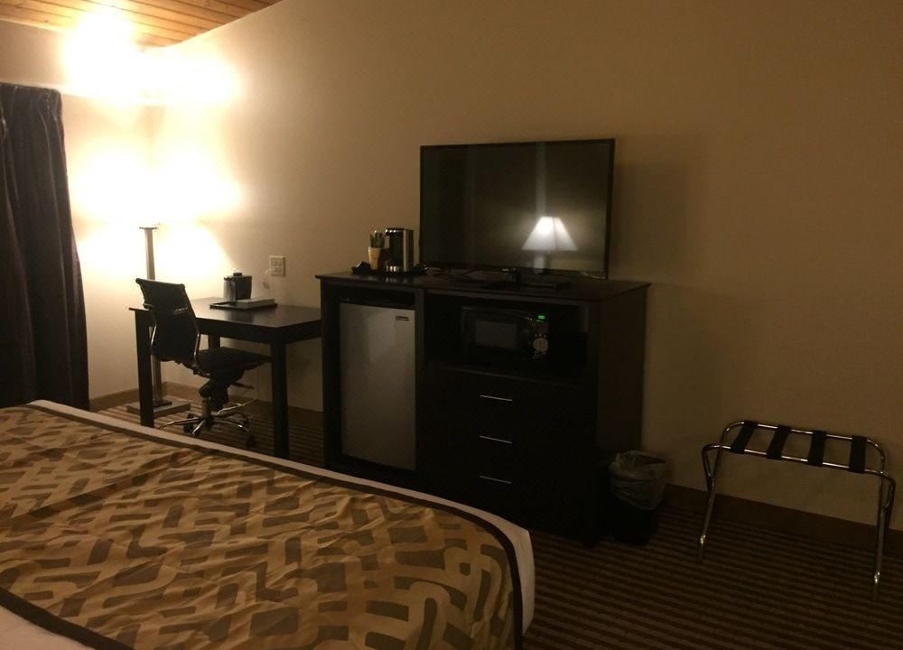 Photo of Others in Putney