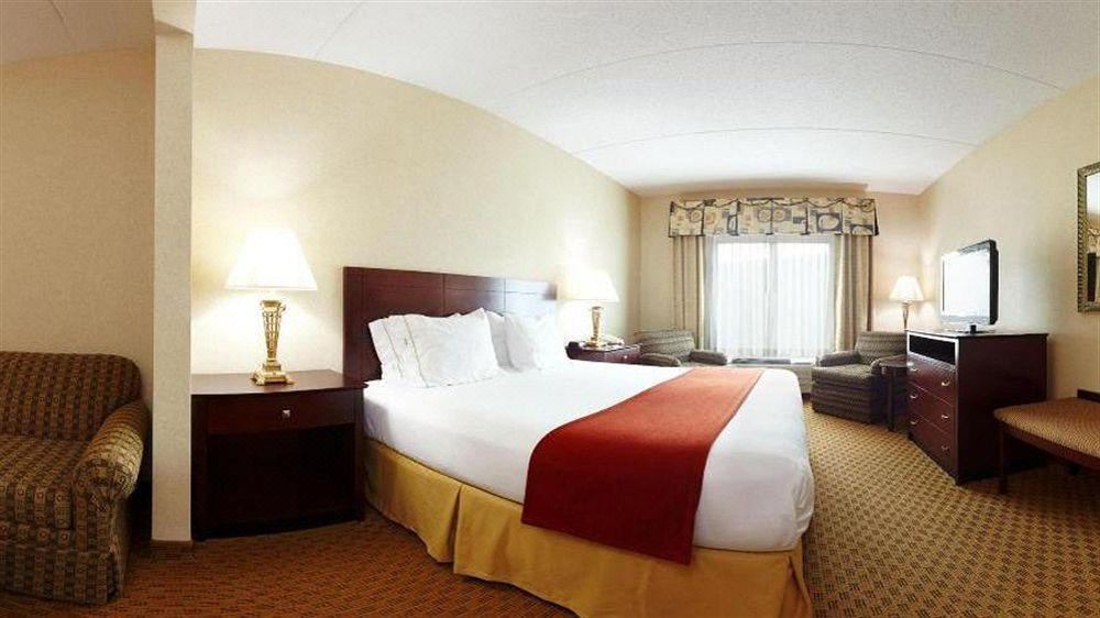 Photo of Bedroom in Harriman