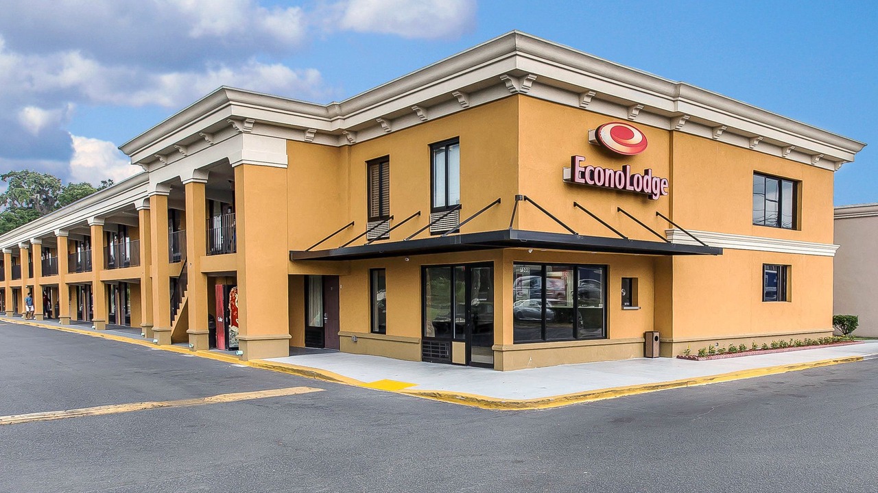 Photo of Buildings in Savannah