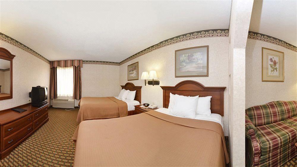 Photo of Bedroom in Perry