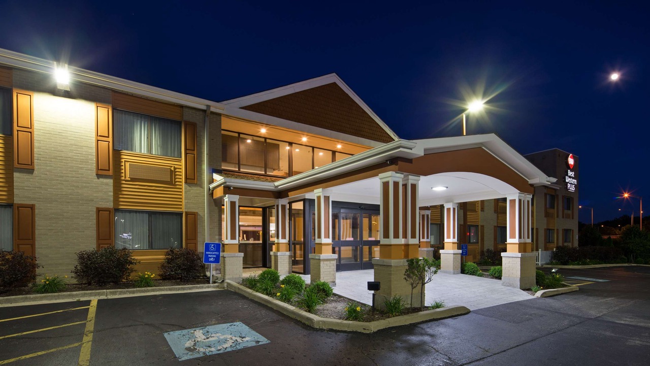 Photo of Buildings in Westmont