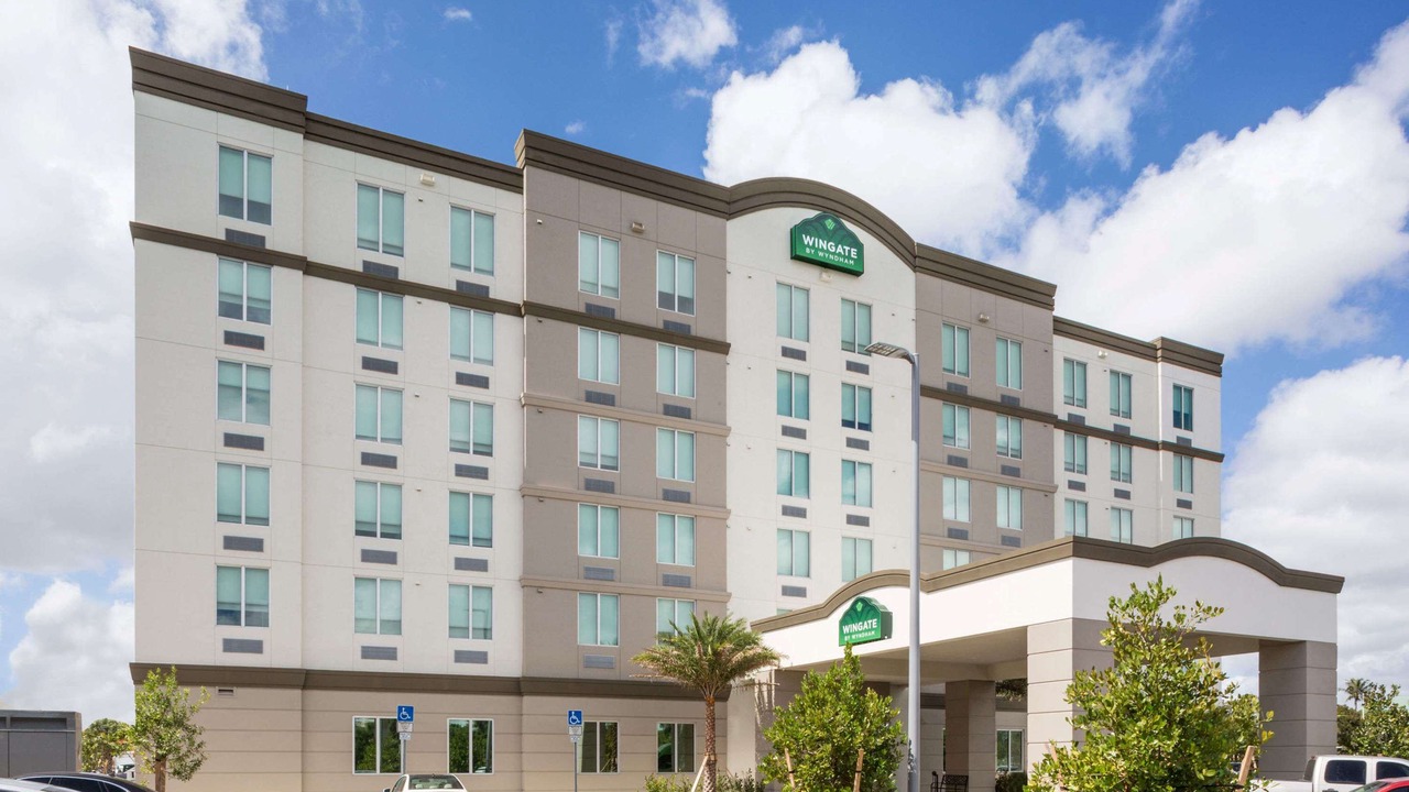Photo of Buildings in Doral
