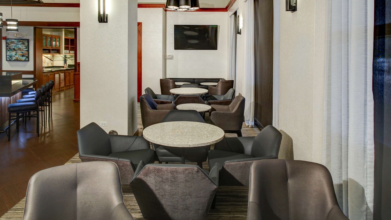 Photo of Livingroom in Mystic