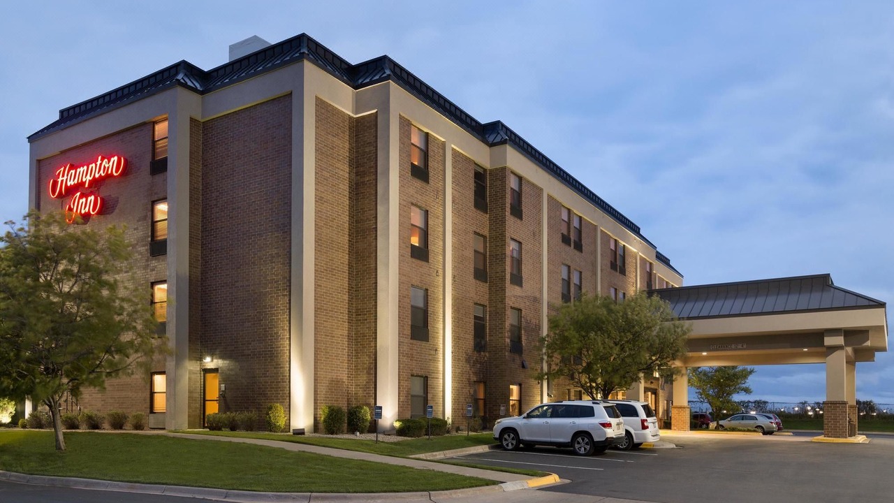 Photo of Buildings in Burnsville