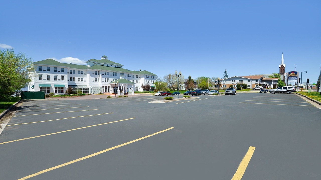 Photo of Buildings in Ashland