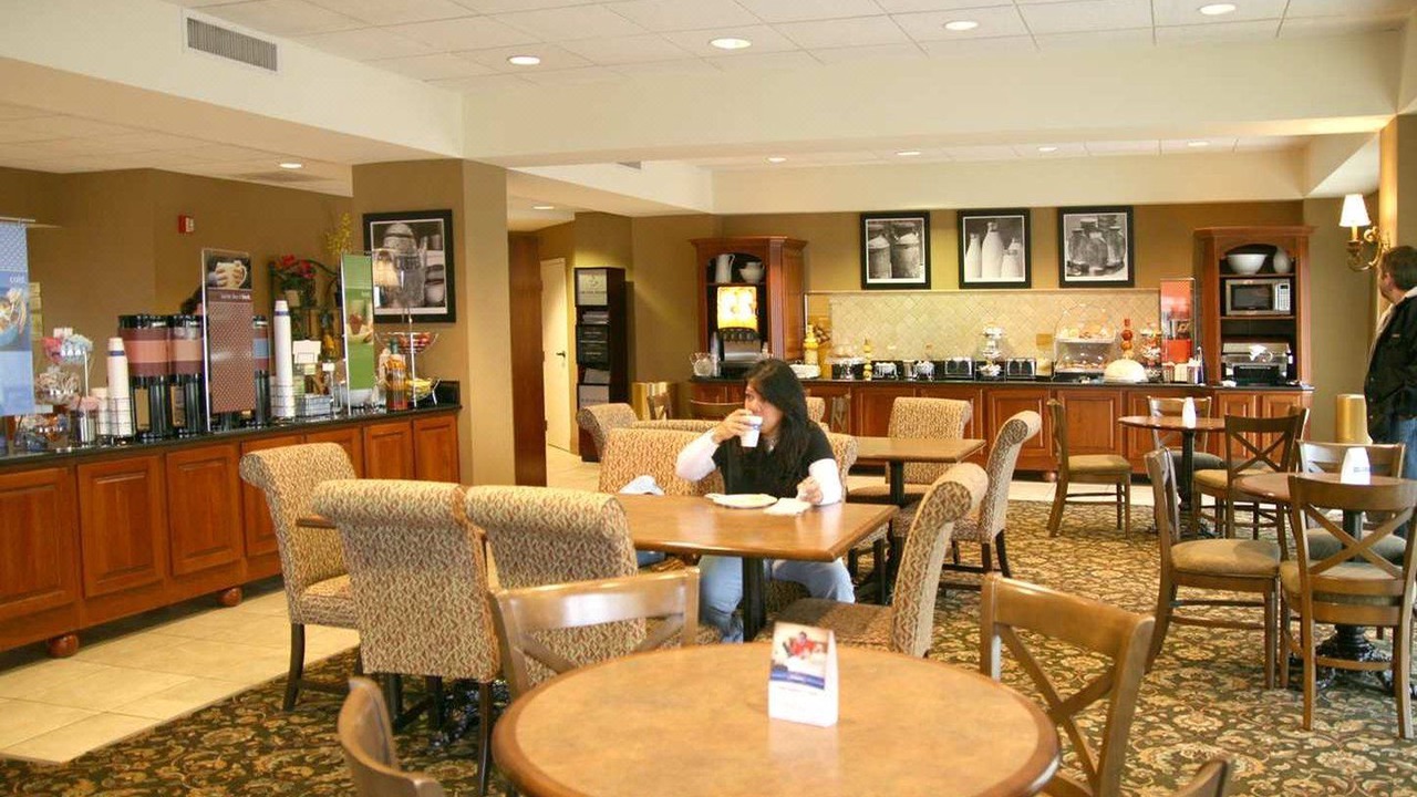Photo of Livingroom in Union City
