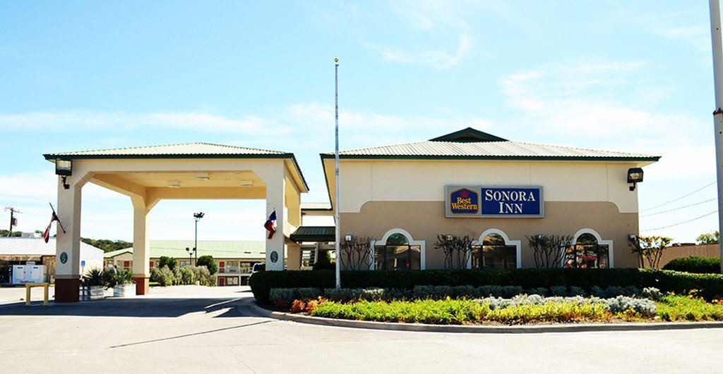 Photo of Buildings in Sonora