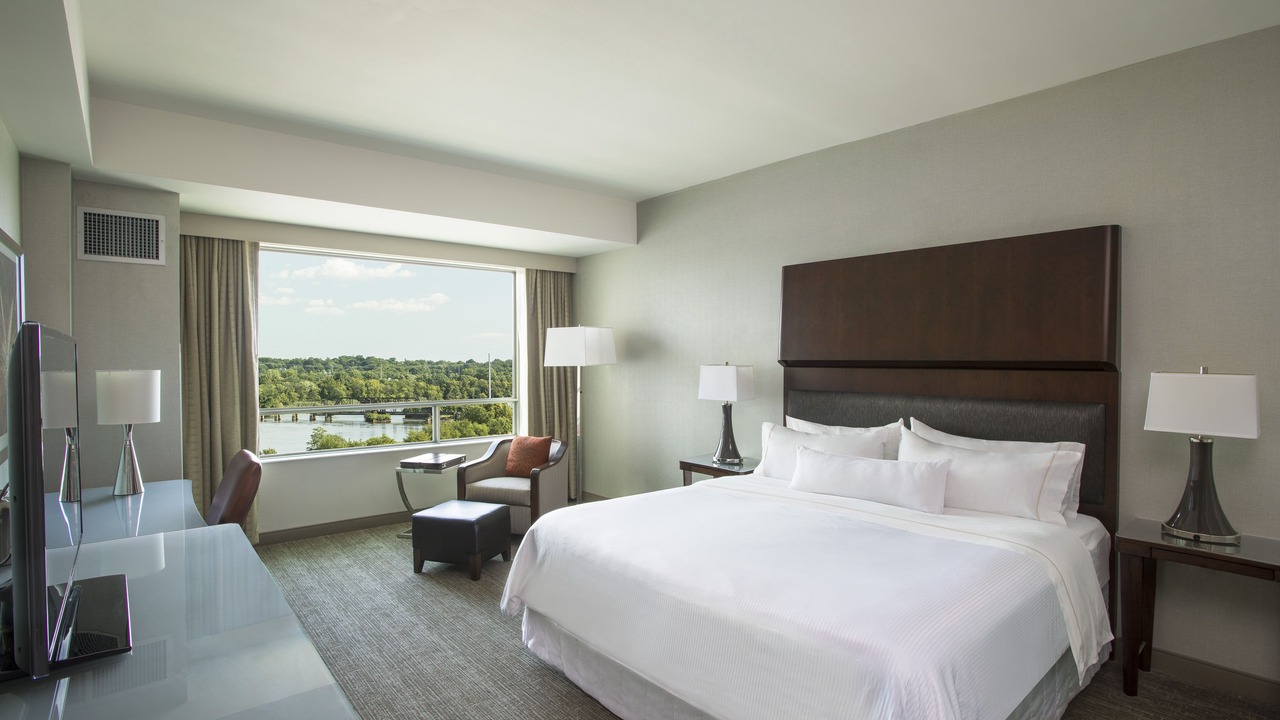 Photo of Bedroom in Riverfront