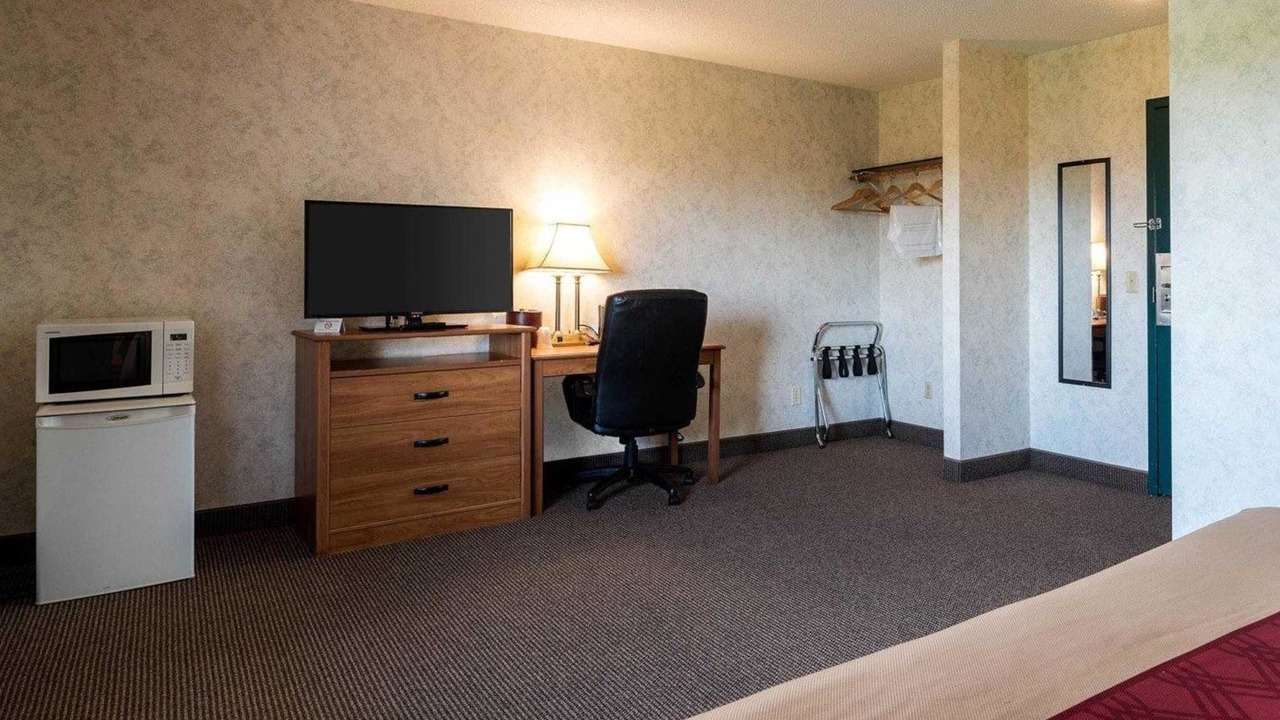 Photo of Livingroom in Canandaigua