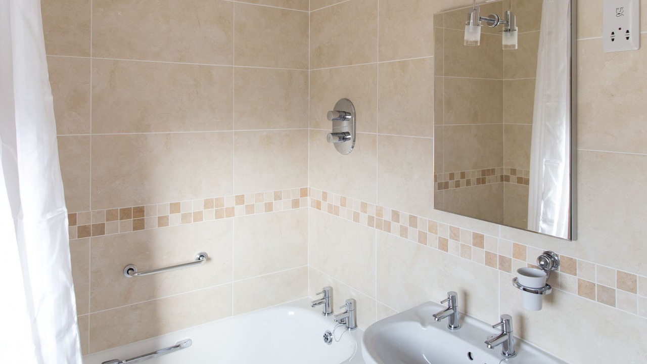 Photo of Bathroom in Great Yarmouth