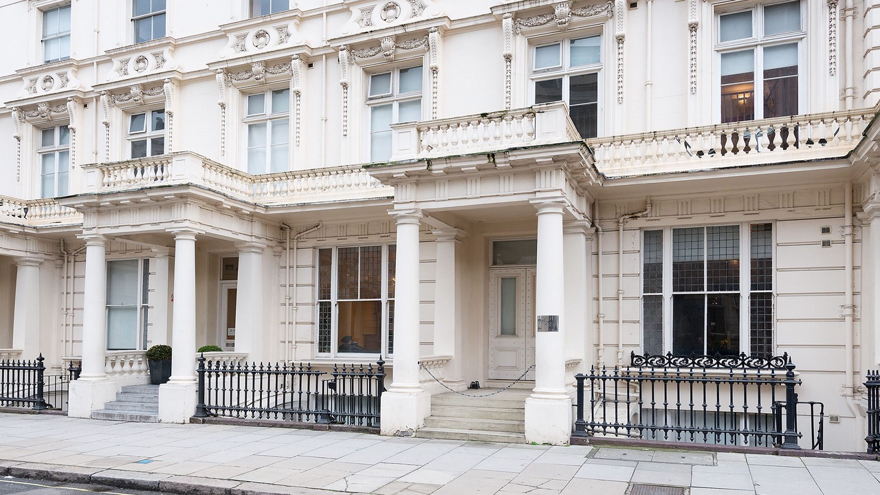 Photo of Buildings in Lancaster Gate
