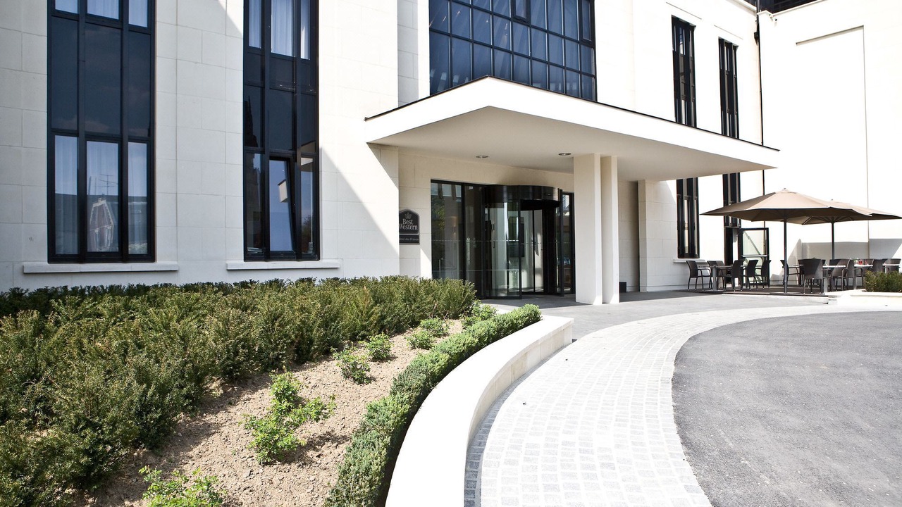 Photo of Buildings in Soissons