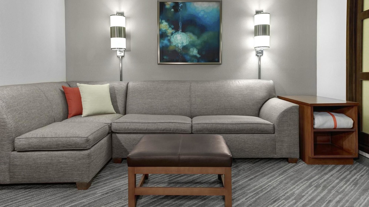 Photo of Livingroom in Secaucus