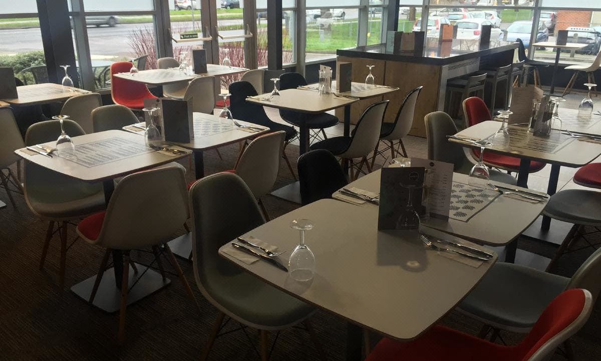 Photo of Livingroom in Borehamwood