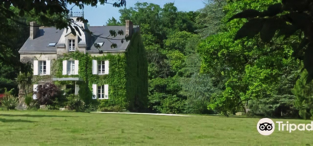 Photo of Buildings in Nivillac