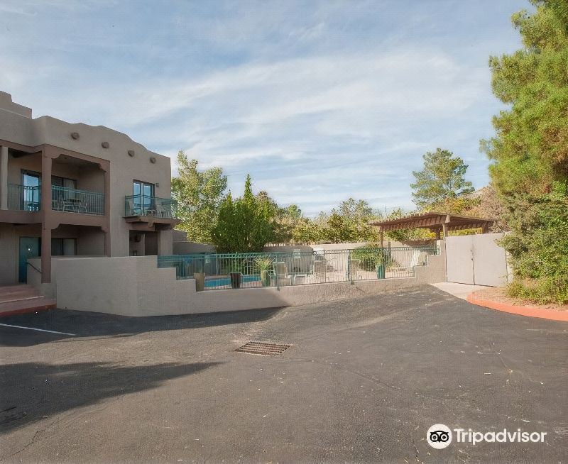 Photo of Buildings in West Sedona