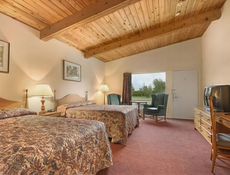 Photo of Bedroom in Gananoque