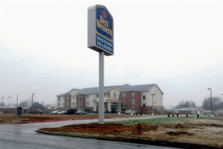 Photo of Buildings in Sweetwater